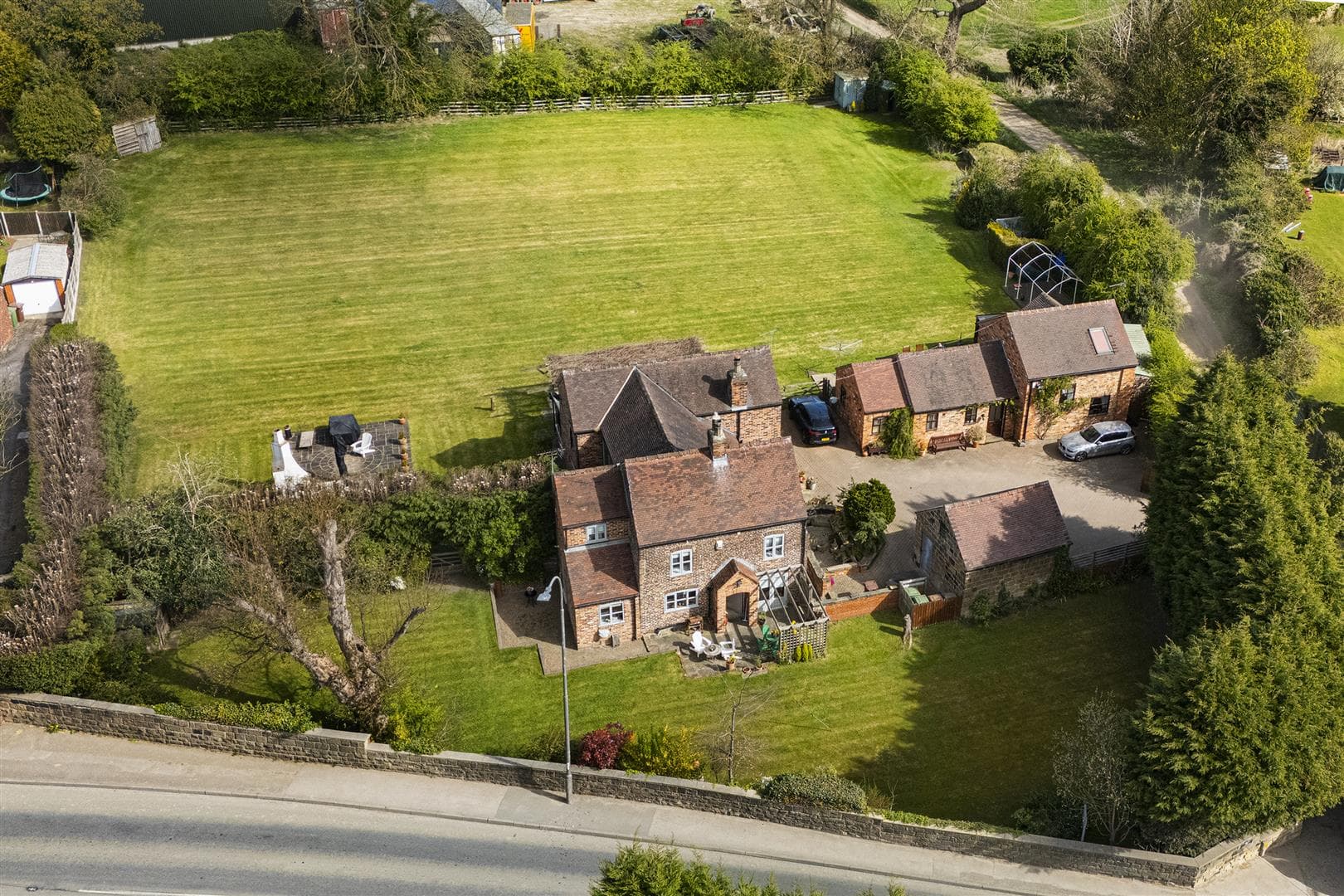 Doncaster Road, Foulby, Wakefield, WF4 1PY