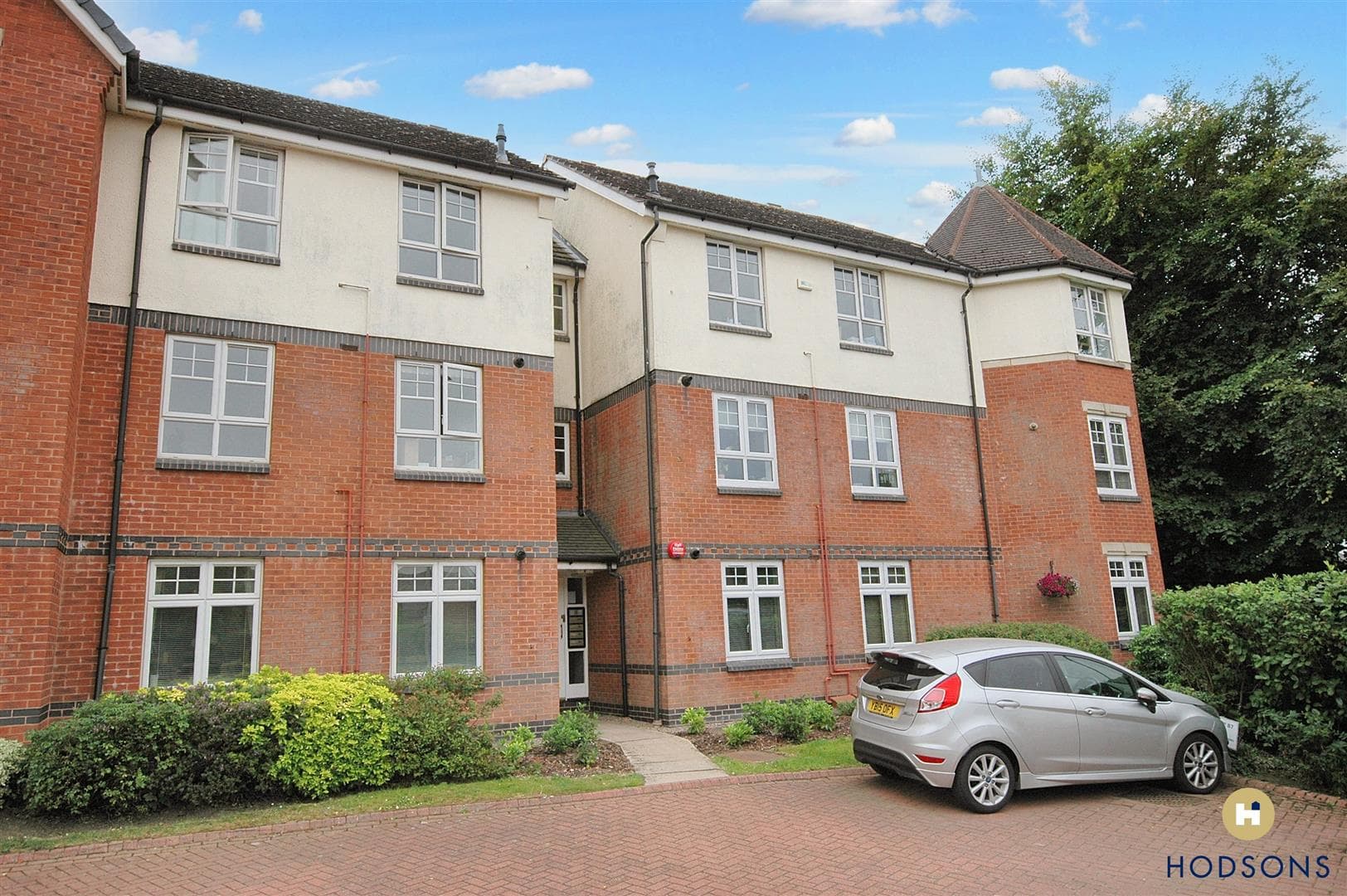 Turnberry Gardens, Tingley, Wakefield, WF3 1AD