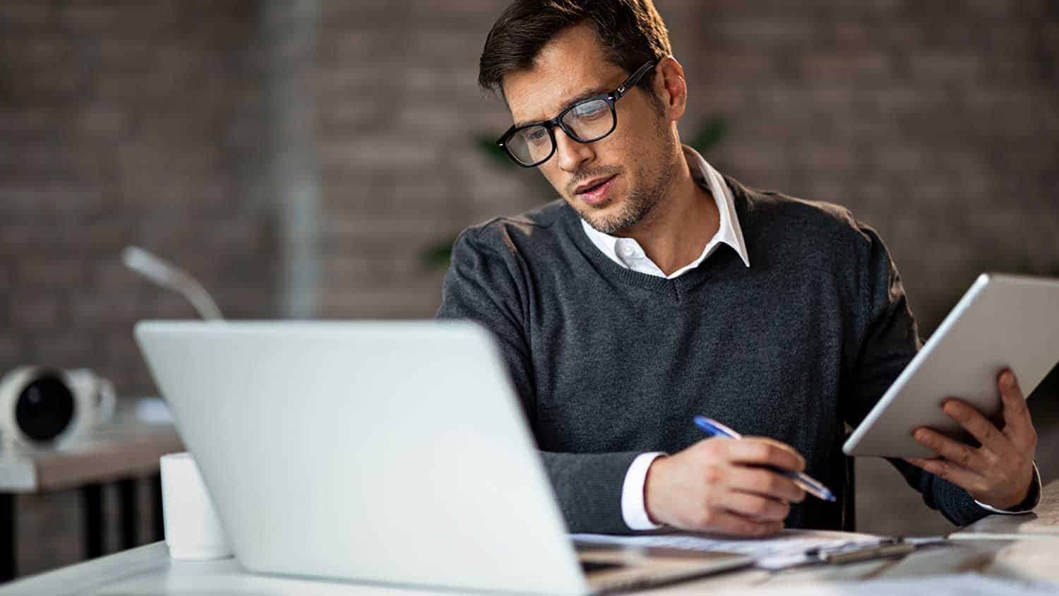 Deal with tenancy applications