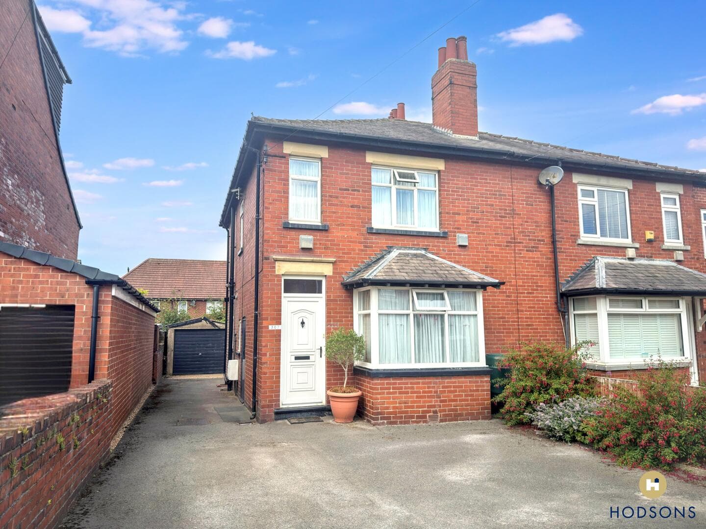 Leeds Road, Wakefield, WF1 2JQ